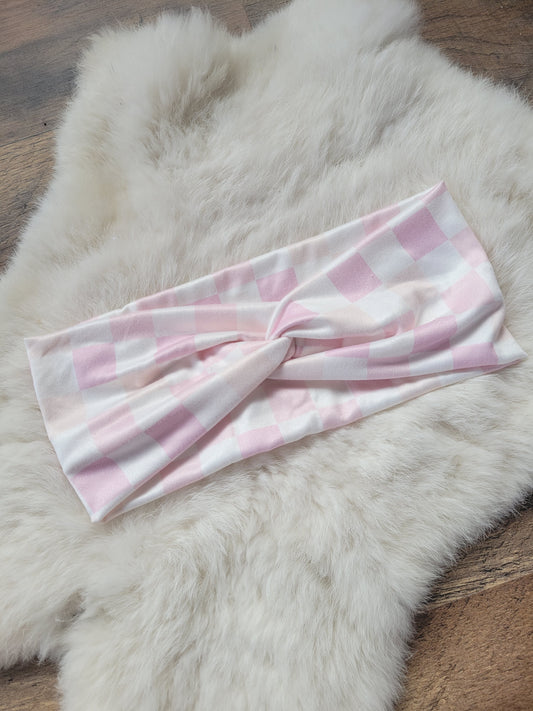 Pink ombre checkered