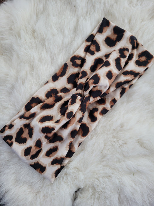 Light tan leopard