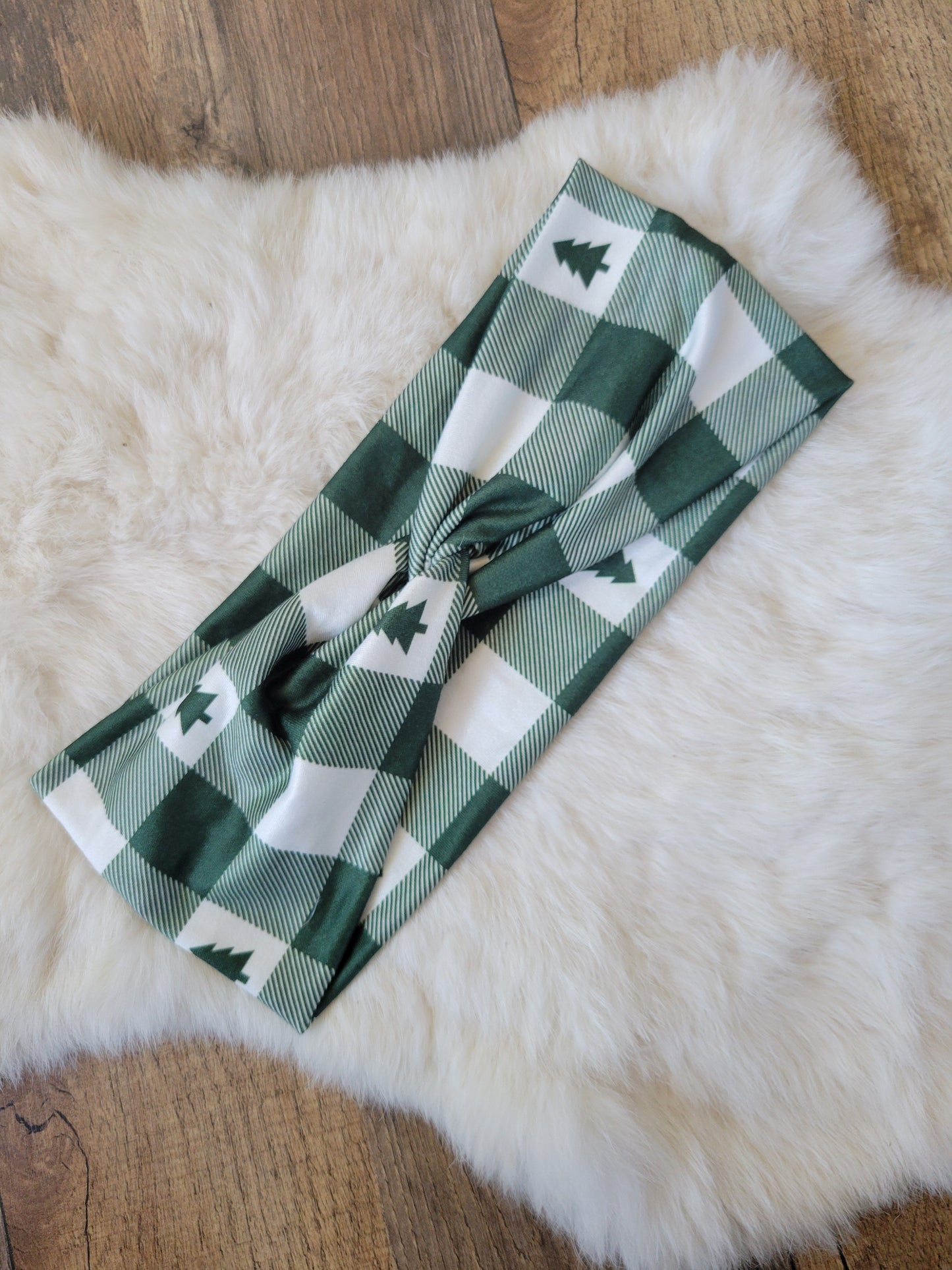 Green Buffalo plaid with Christmas tree