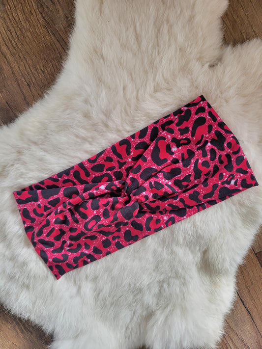 Sparkly neon pink black leopard