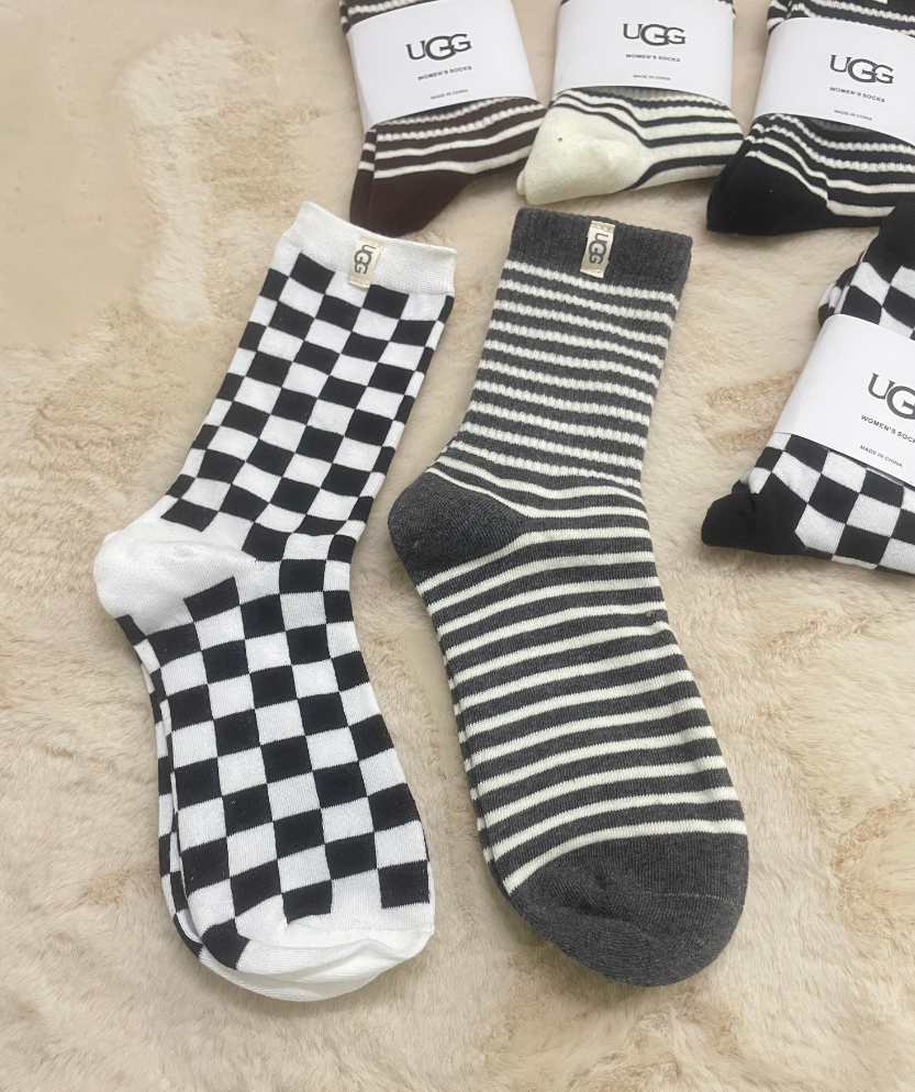 PREORDER: RERUN KNIT SOCKS 12.30.24