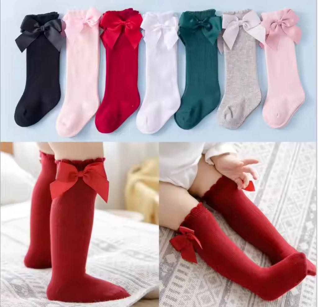 PREORDER: RERUN Cotton Knee High Bow Socks 11.18.24